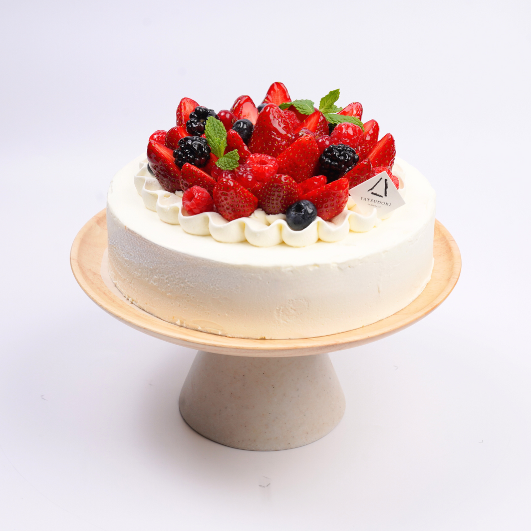 Special Strawberry Whole Cake