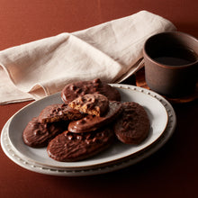 Load image into Gallery viewer, Sable au Chocolat

